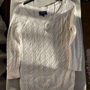White long sleeve knit